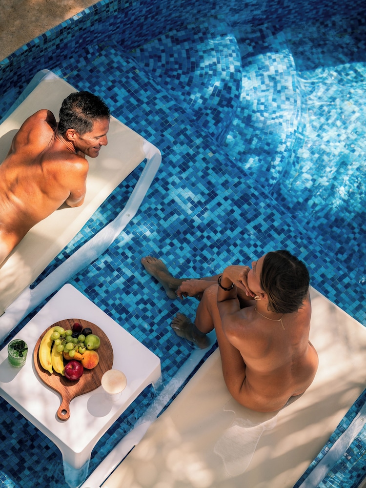 hidden beach resort au naturel club