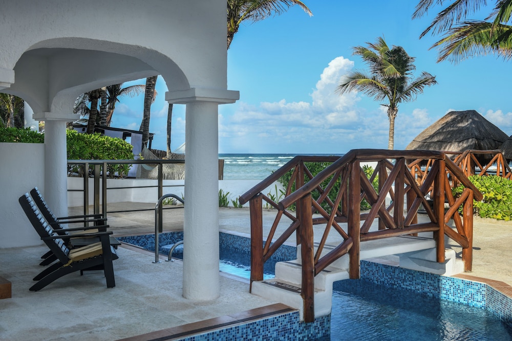 hidden beach resort au naturel club