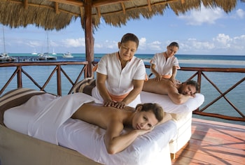hidden beach resort au naturel club