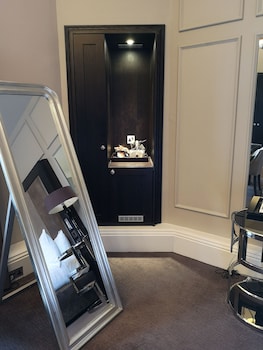 the landmark hotel and leisure club