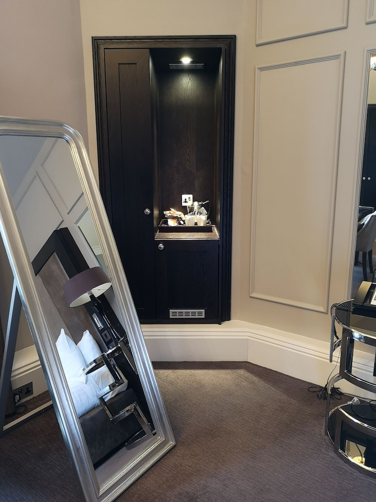 the landmark hotel and leisure club