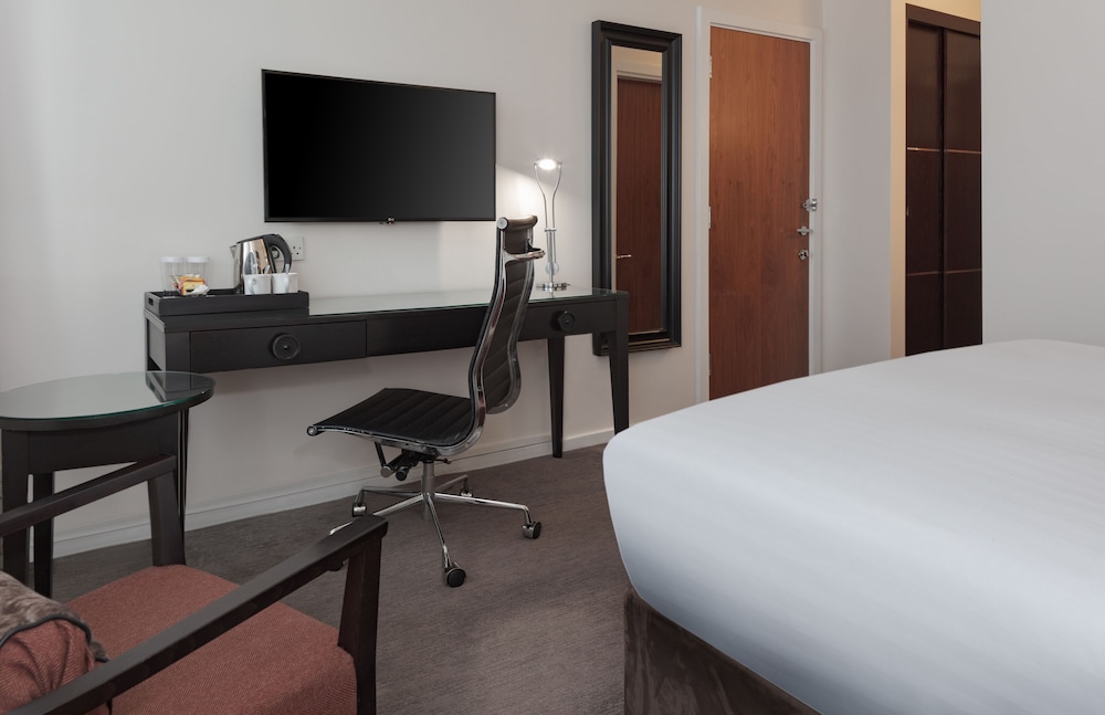 the landmark hotel and leisure club