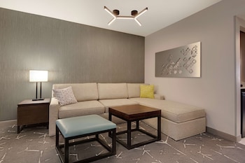 embassy suites atlanta perimeter center