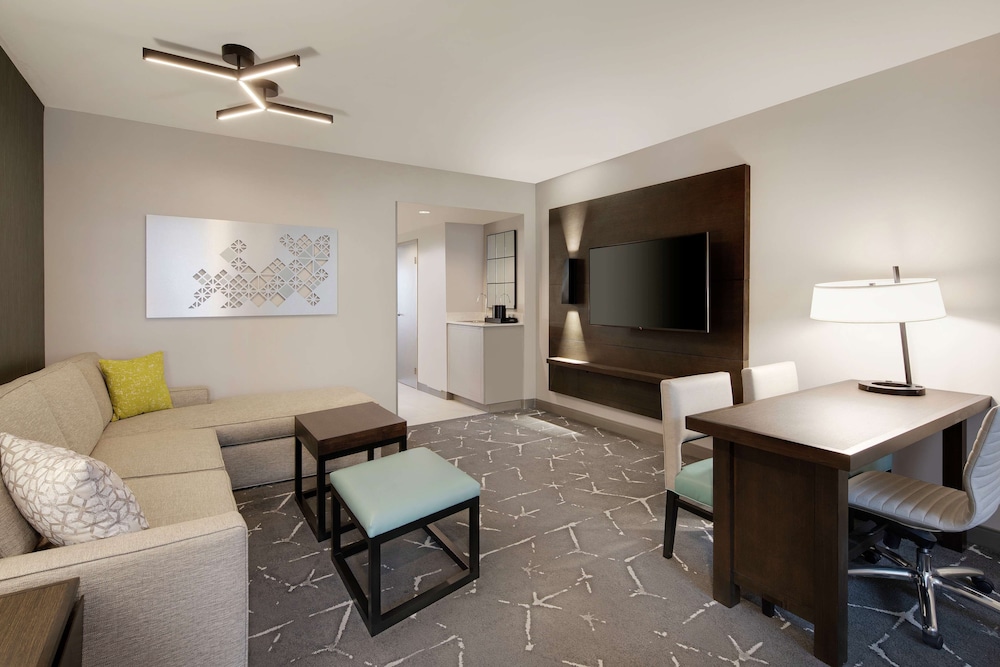 embassy suites atlanta perimeter center