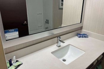 sleep inn and suites