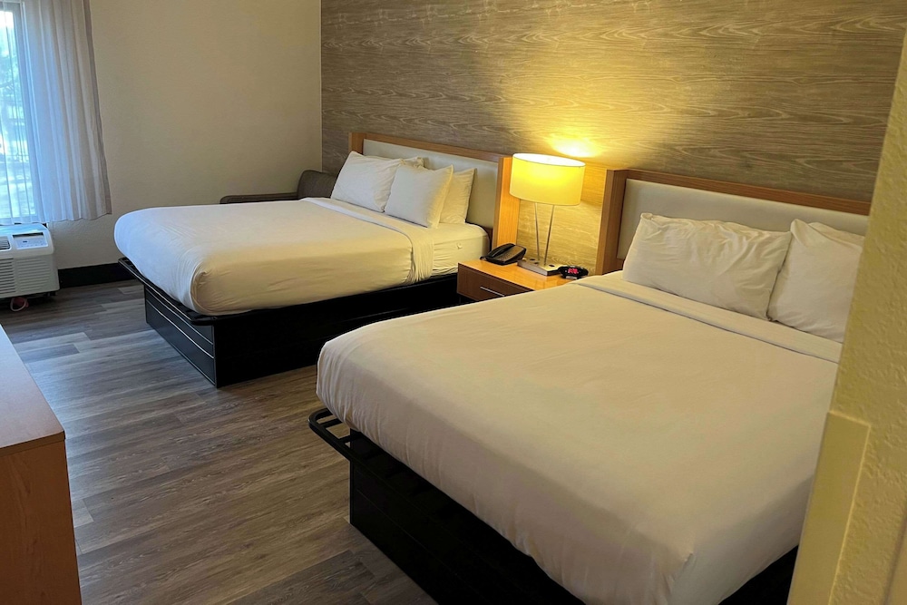 sleep inn and suites