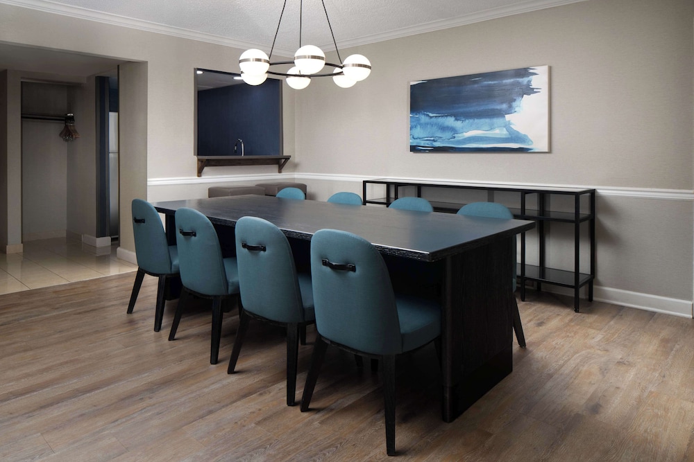 doubletree by hilton baltimore north pikesville