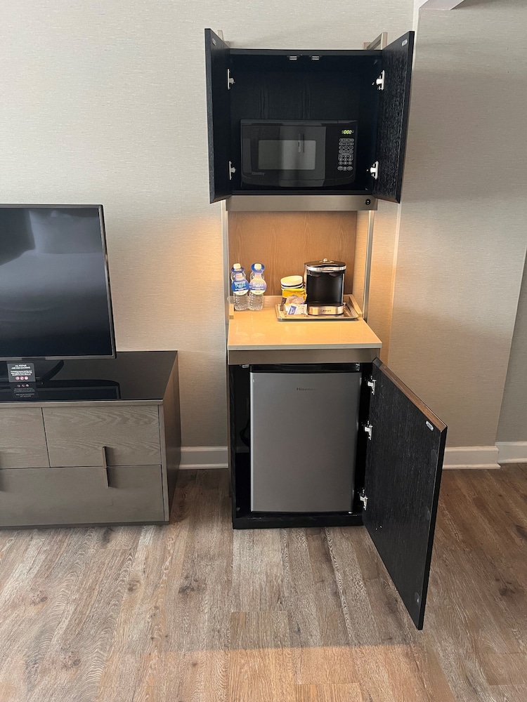 doubletree by hilton baltimore north pikesville