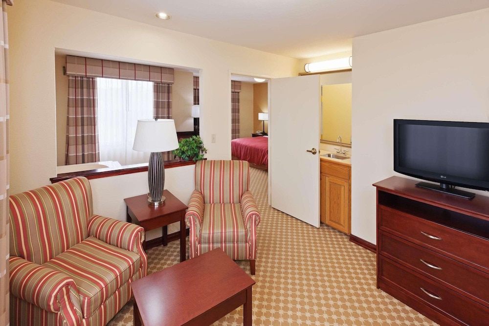 country inn and suites by radisson tulsa ok