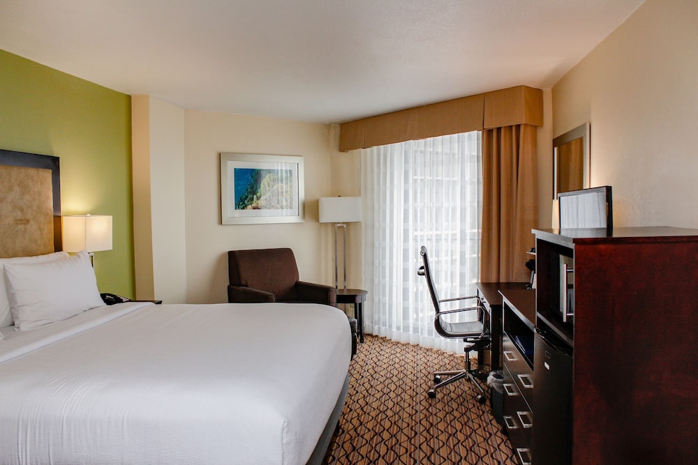 holiday inn corpus christi downtown marina