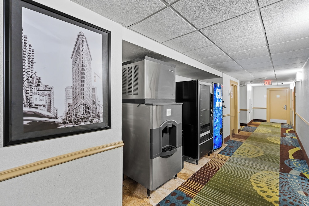 executive inn fort lee