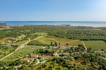 meneghetti wine hotel and winery