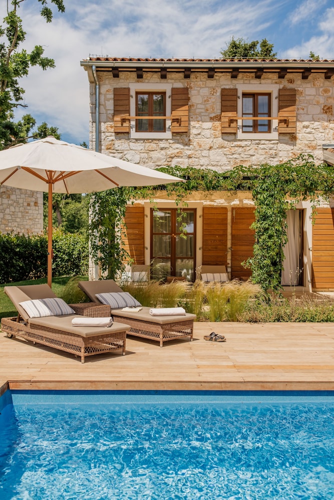 meneghetti wine hotel and winery