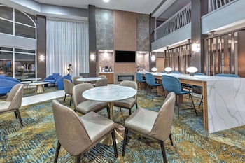 la quinta inn and suites dallas dfw airport north