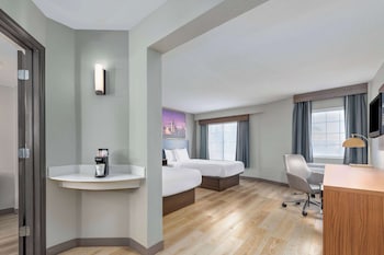 la quinta inn and suites dallas dfw airport north