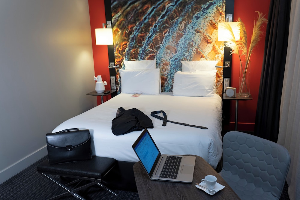 mercure lille centre vieux lille hotel