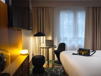 mercure lille centre vieux lille hotel