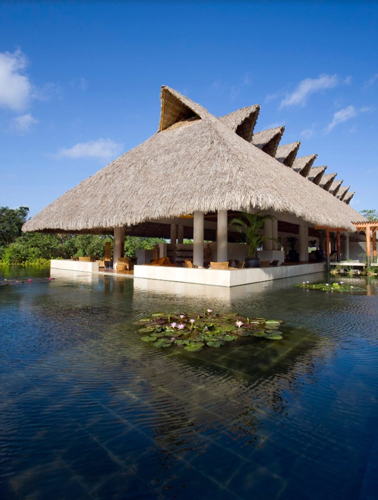 hotel blue diamond luxury boutique