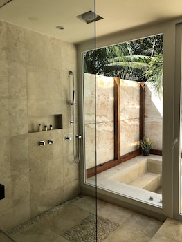 hotel blue diamond luxury boutique