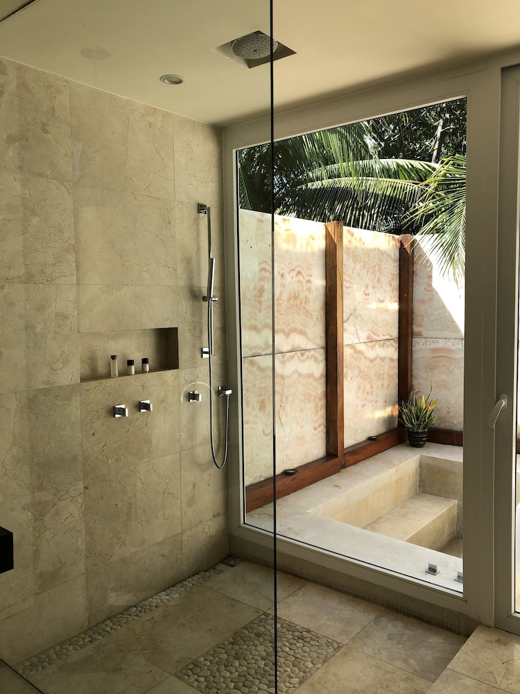 hotel blue diamond luxury boutique