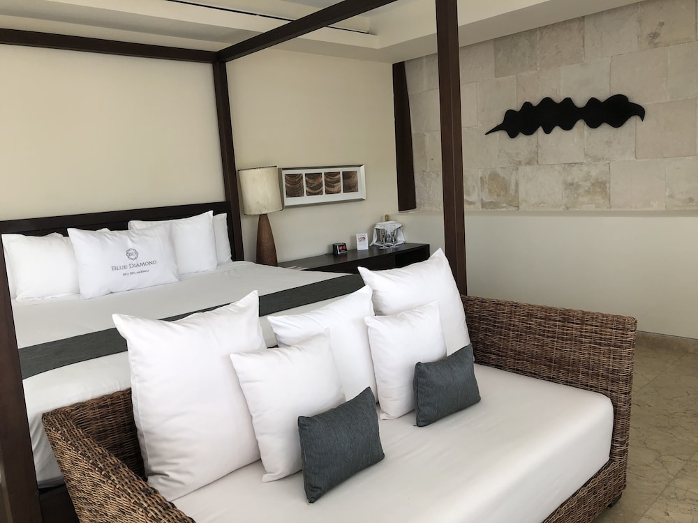 hotel blue diamond luxury boutique