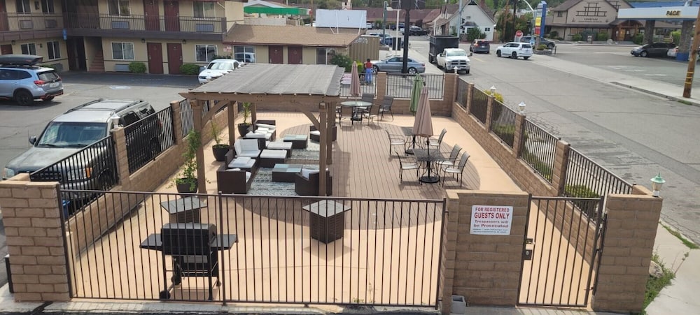 quality inn bishop near mammoth