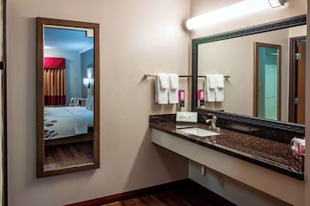 quality inn bishop near mammoth