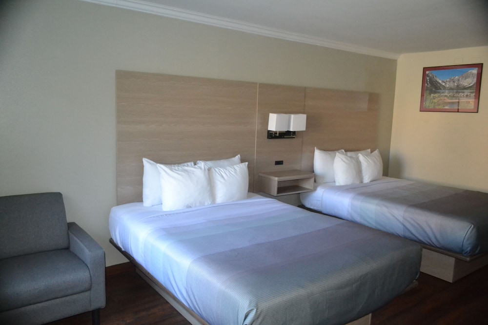 quality inn bishop near mammoth