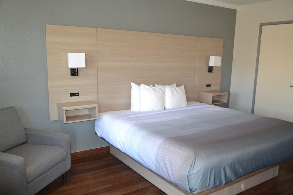 quality inn bishop near mammoth