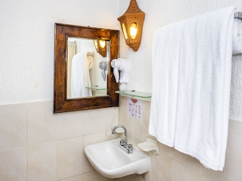 capital o hotel central