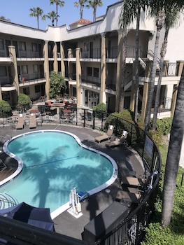 comfort inn and suites orange county john wayne airport