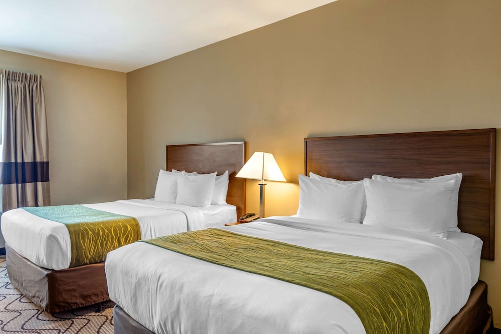 comfort inn and suites orange county john wayne airport