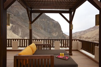main hot springs resort and spa