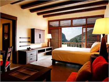 main hot springs resort and spa