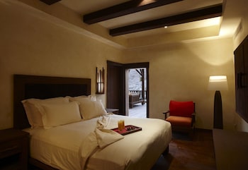 main hot springs resort and spa