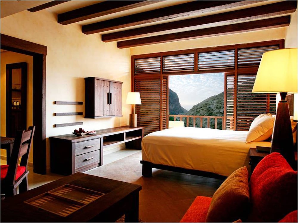 main hot springs resort and spa