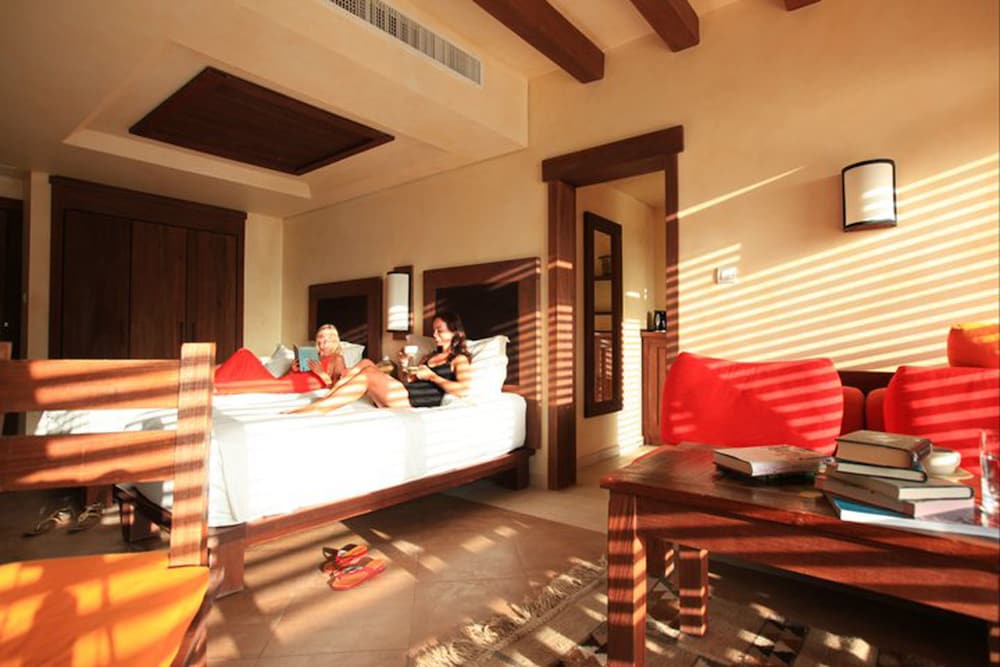 main hot springs resort and spa