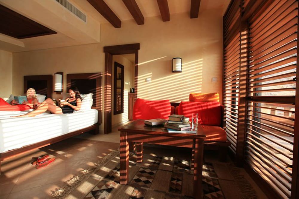 main hot springs resort and spa