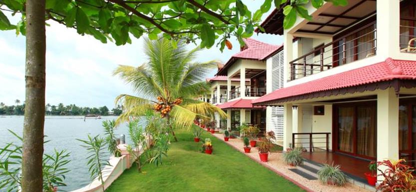 sterling lake palace alleppey