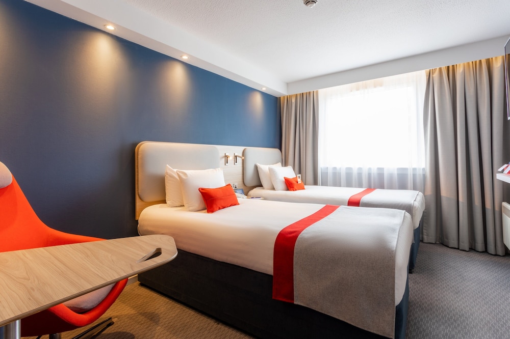 holiday inn express glasgow city center theatreland