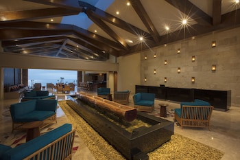 krystal grand los cabos hotel