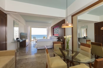 krystal grand los cabos hotel