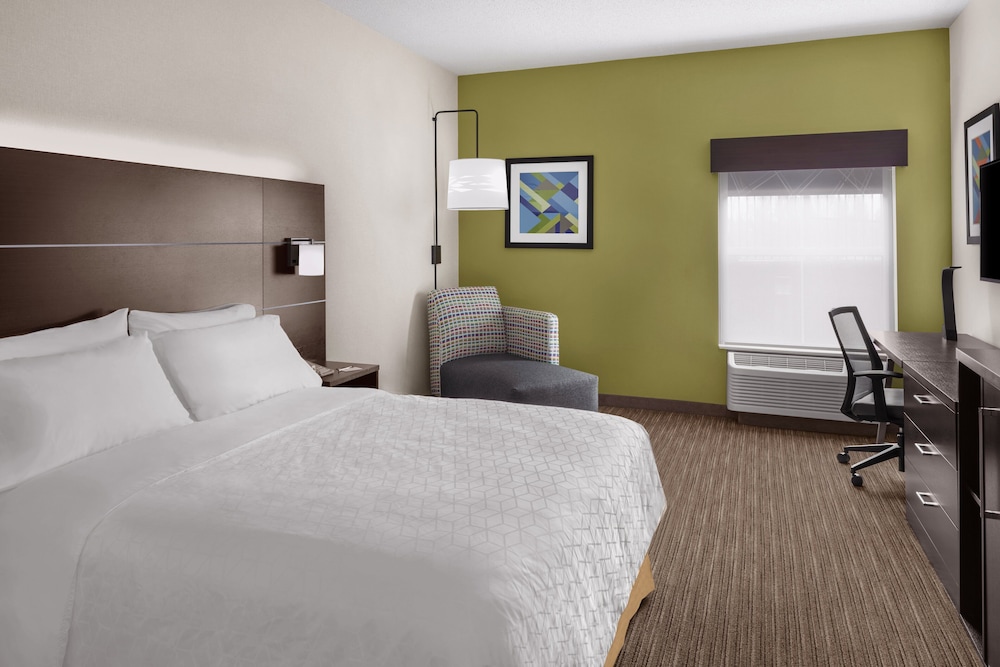 holiday inn express and suites asheville sw outlet ctr area