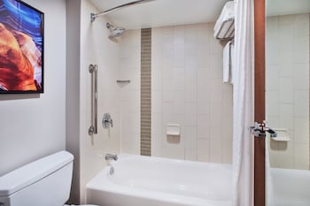 candlewood suites cincinnati northeast mason an ihg hotel