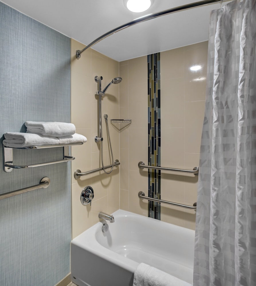 candlewood suites cincinnati northeast mason an ihg hotel