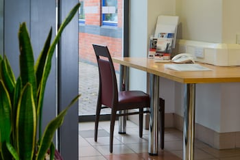 holiday inn express droitwich m5 jct 5