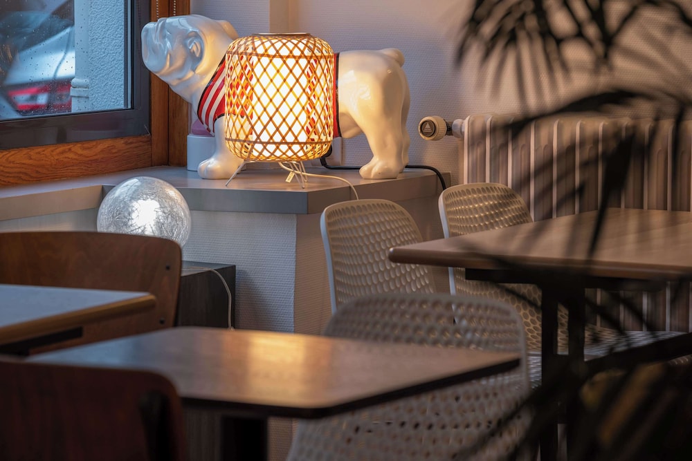 sure hotel by best western lorient centre