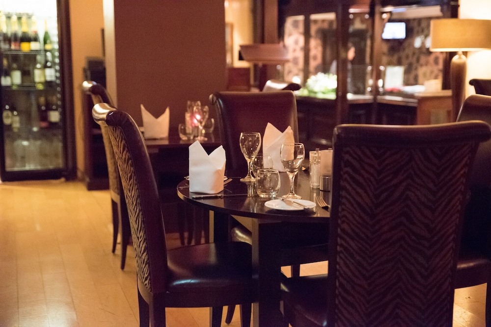 the bull hotel and conference centre