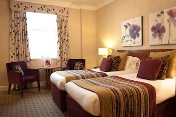 the bull hotel and conference centre