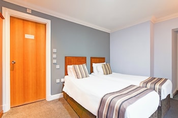 aston court derby city centre by belvilla